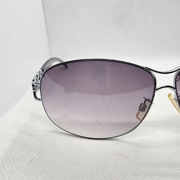 Steve Madden Silver & Gray Sunglasses - Picture 8 of 14